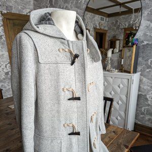 Uniqlo Light Gray Duffel Coat with Toggle Closures—Men's Medium